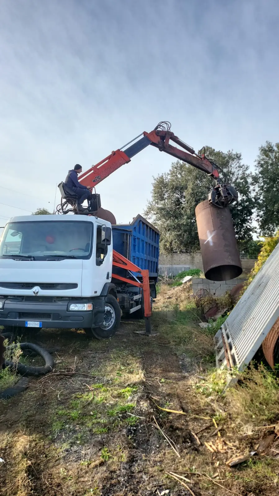 Ritiro Ferro e Metalli — smaltimento rifiuti Roma — foto 4